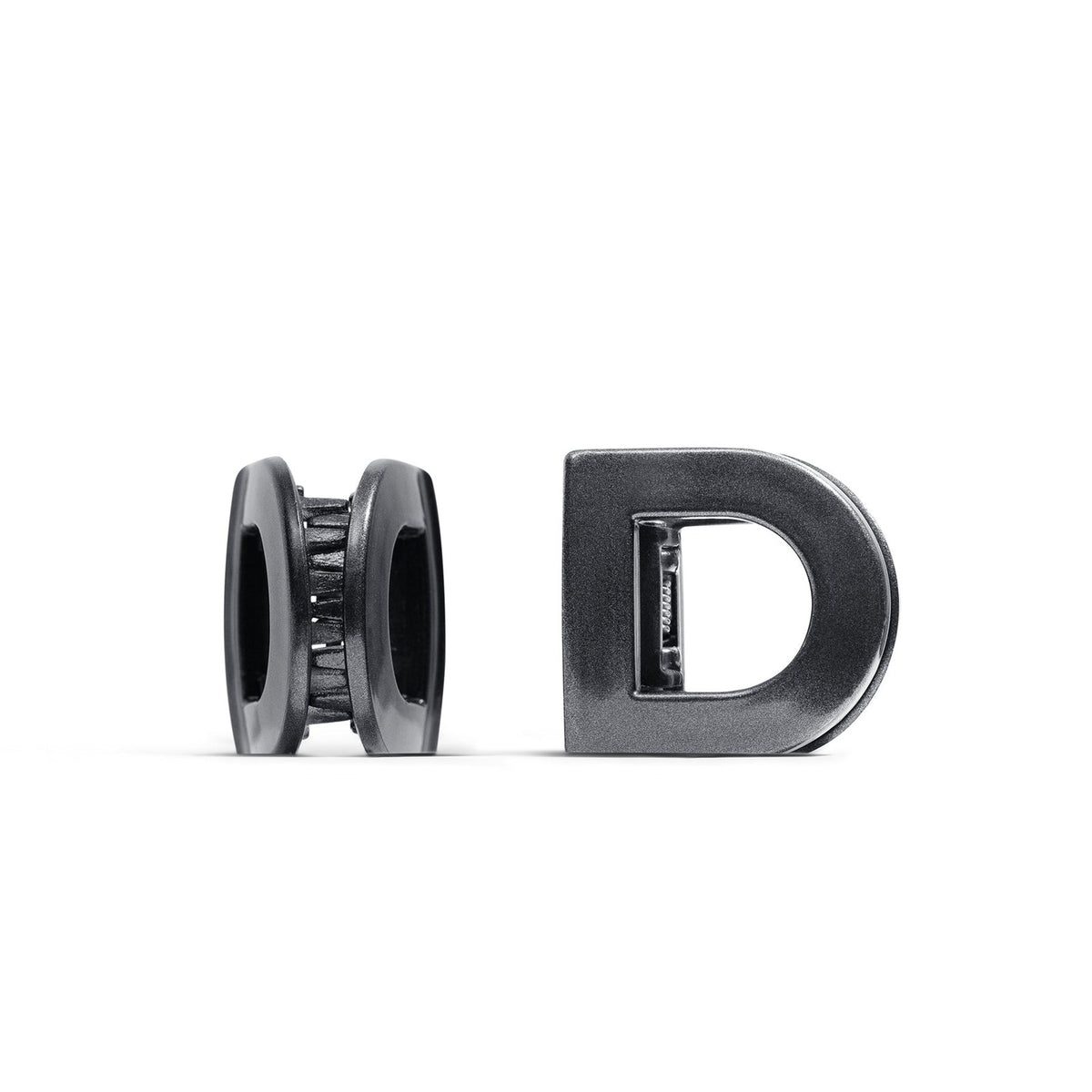 Classic black clip, side and front view